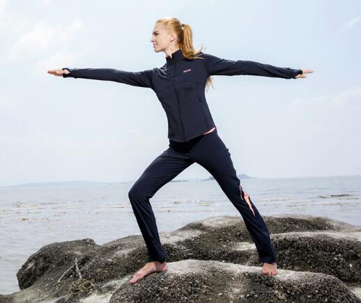 �����Ľ����˶�С��ʶ����