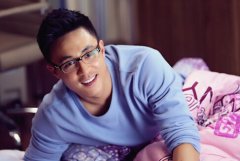 ��Ů��ǿ���첻�ݡ��Ŵ�������ѧ�� ����������