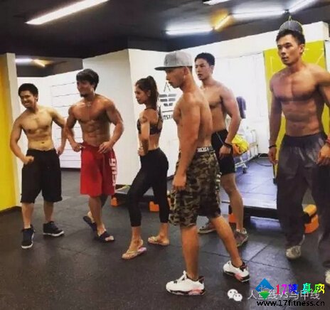 ����Ȧ������Ⱥ����������