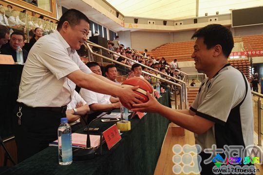 ��ί��ί����������������Ϊ����Ա����