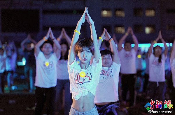 2016������ѧУ԰����ʢ���ڱ������Ĳٳ�����