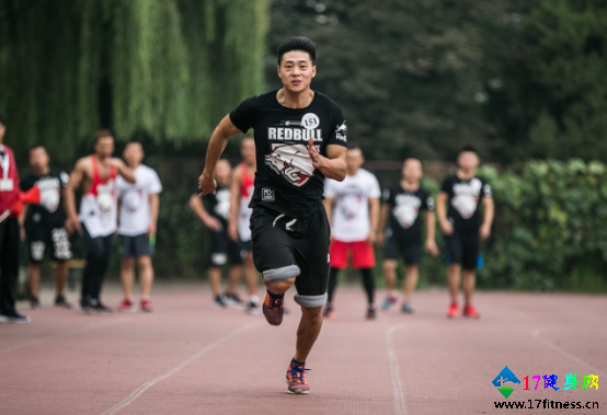 ����ţ����ѧԺ����ˢ��  ǧ��רҵ����ͬ���۽�