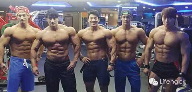 ������ǿ׳������ģ������������ѹŷ���ˣ�