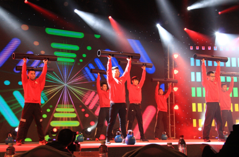 �����裺Ӯ������